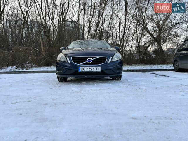 Синий Вольво С60, объемом двигателя 2.52 л и пробегом 228 тыс. км за 9500 $, фото 3 на Automoto.ua