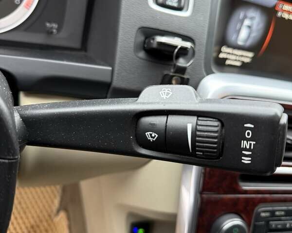 Синий Вольво С60, объемом двигателя 2.53 л и пробегом 197 тыс. км за 11800 $, фото 41 на Automoto.ua