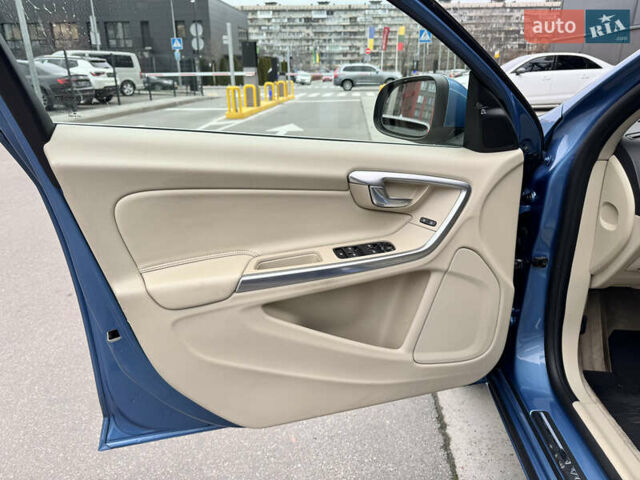 Синій Вольво С60, об'ємом двигуна 2 л та пробігом 164 тис. км за 11950 $, фото 14 на Automoto.ua