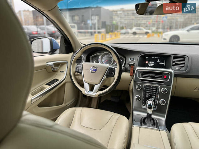 Синій Вольво С60, об'ємом двигуна 2 л та пробігом 164 тис. км за 11950 $, фото 22 на Automoto.ua