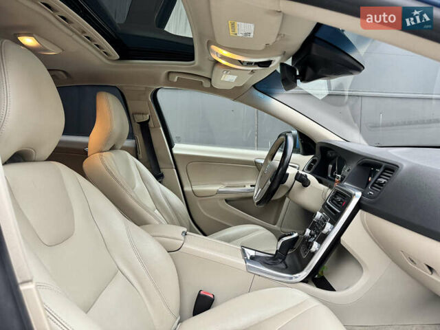 Синій Вольво С60, об'ємом двигуна 2 л та пробігом 164 тис. км за 11950 $, фото 9 на Automoto.ua