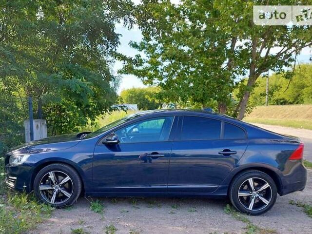Синий Вольво С60, объемом двигателя 1.6 л и пробегом 214 тыс. км за 11499 $, фото 5 на Automoto.ua