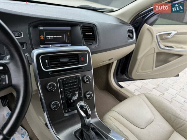 Синий Вольво С60, объемом двигателя 2.5 л и пробегом 207 тыс. км за 8999 $, фото 16 на Automoto.ua