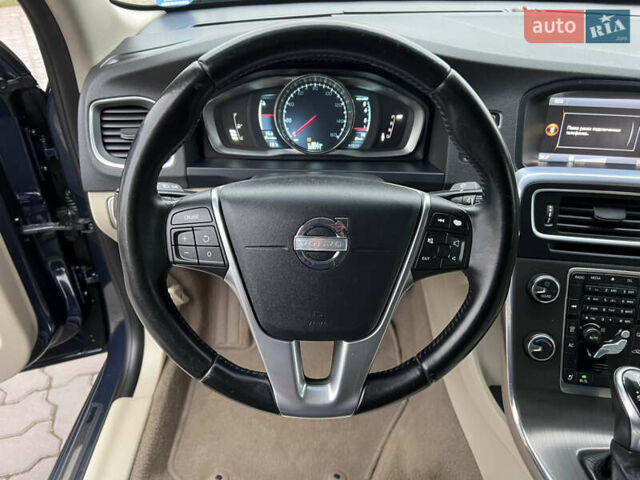 Синий Вольво С60, объемом двигателя 2.5 л и пробегом 206 тыс. км за 9990 $, фото 17 на Automoto.ua