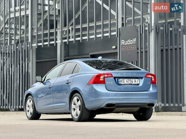 Синій Вольво С60, об'ємом двигуна 2 л та пробігом 164 тис. км за 11950 $, фото 4 на Automoto.ua