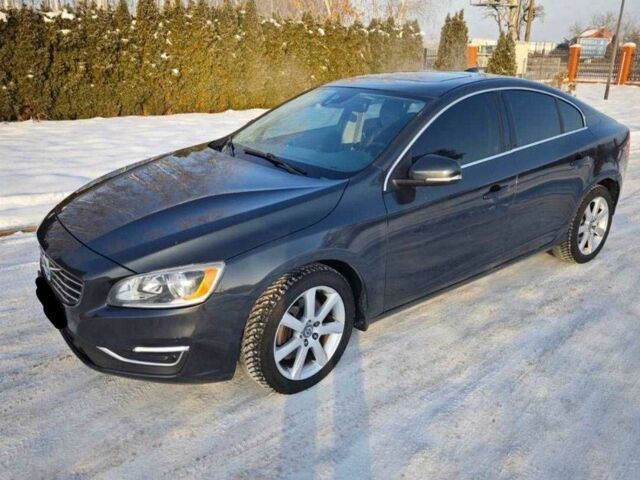 Синий Вольво С60, объемом двигателя 2.5 л и пробегом 137 тыс. км за 8700 $, фото 3 на Automoto.ua