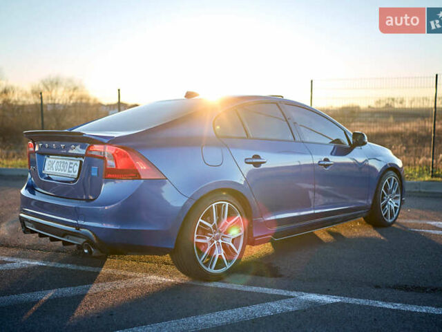 Синий Вольво С60, объемом двигателя 1.97 л и пробегом 62 тыс. км за 24800 $, фото 4 на Automoto.ua