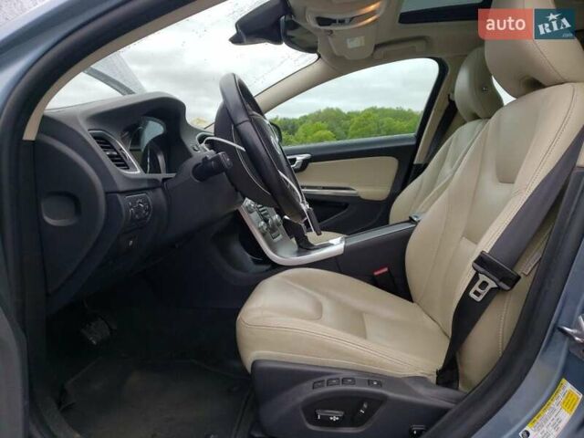 Синий Вольво С60, объемом двигателя 1.97 л и пробегом 100 тыс. км за 2900 $, фото 6 на Automoto.ua