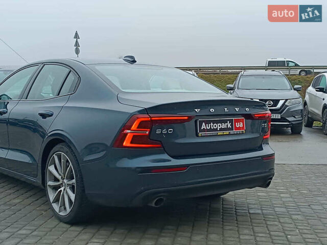Синий Вольво С60, объемом двигателя 2 л и пробегом 92 тыс. км за 17000 $, фото 6 на Automoto.ua