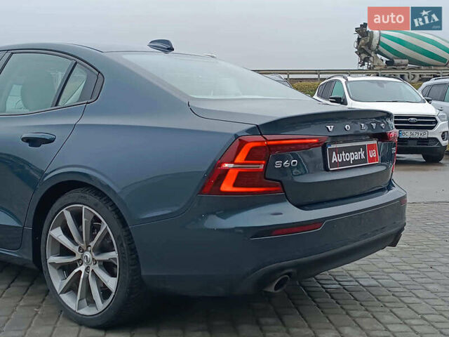 Синий Вольво С60, объемом двигателя 2 л и пробегом 92 тыс. км за 17000 $, фото 7 на Automoto.ua