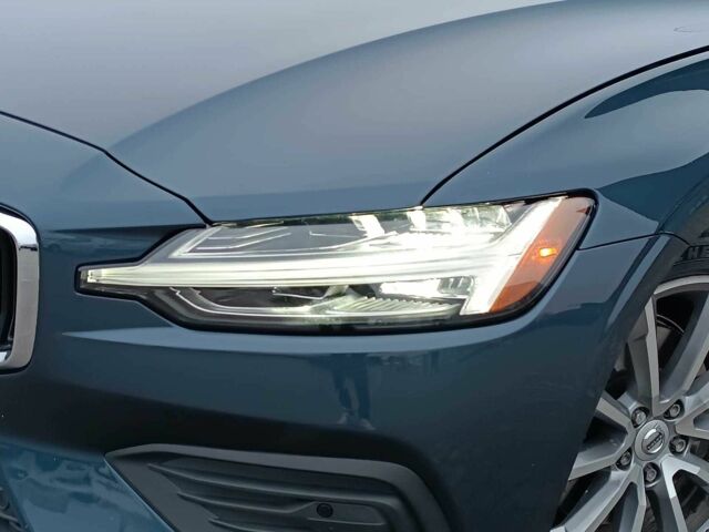 Синий Вольво С60, объемом двигателя 2 л и пробегом 92 тыс. км за 17000 $, фото 19 на Automoto.ua