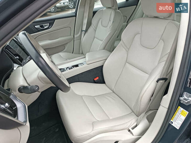 Синий Вольво С60, объемом двигателя 2 л и пробегом 92 тыс. км за 17000 $, фото 38 на Automoto.ua