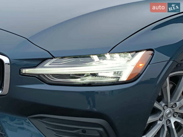 Синий Вольво С60, объемом двигателя 2 л и пробегом 92 тыс. км за 17000 $, фото 19 на Automoto.ua