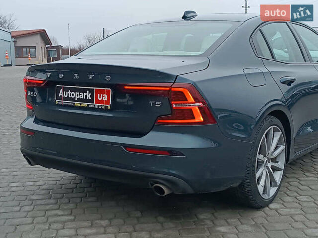 Синий Вольво С60, объемом двигателя 2 л и пробегом 92 тыс. км за 17000 $, фото 10 на Automoto.ua