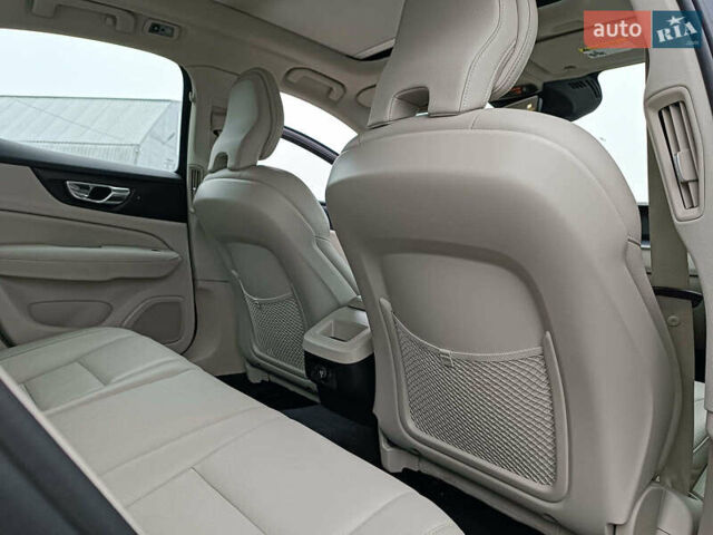 Синий Вольво С60, объемом двигателя 2 л и пробегом 92 тыс. км за 17000 $, фото 47 на Automoto.ua