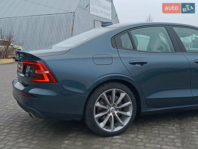 Синий Вольво С60, объемом двигателя 2 л и пробегом 92 тыс. км за 17000 $, фото 12 на Automoto.ua