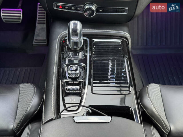 Синій Вольво С60, об'ємом двигуна 2 л та пробігом 58 тис. км за 31500 $, фото 25 на Automoto.ua