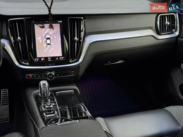 Синій Вольво С60, об'ємом двигуна 2 л та пробігом 58 тис. км за 31500 $, фото 24 на Automoto.ua