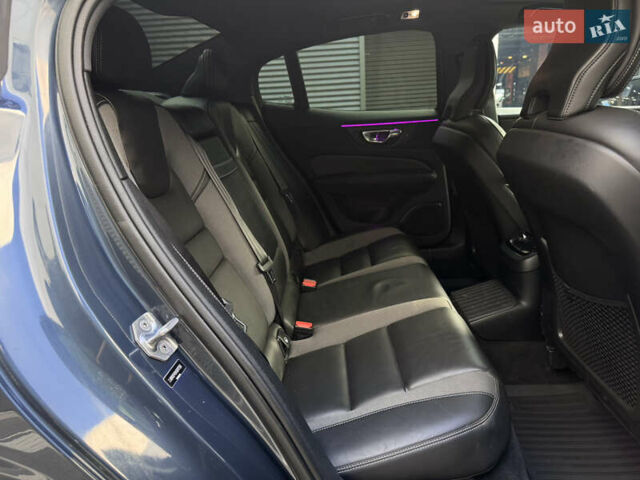 Синій Вольво С60, об'ємом двигуна 2 л та пробігом 58 тис. км за 31500 $, фото 33 на Automoto.ua