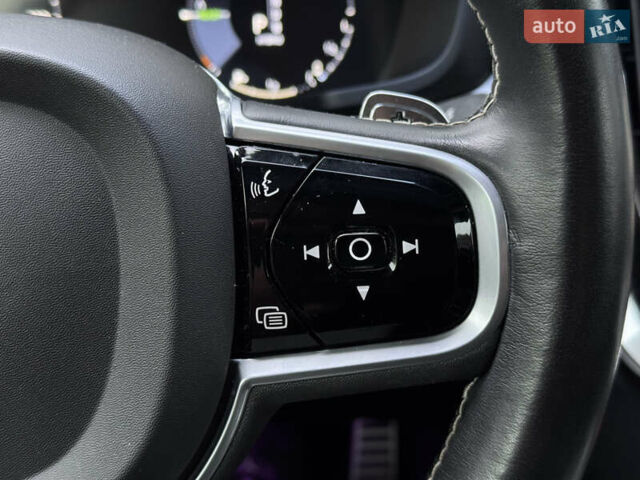 Синій Вольво С60, об'ємом двигуна 2 л та пробігом 58 тис. км за 31500 $, фото 20 на Automoto.ua