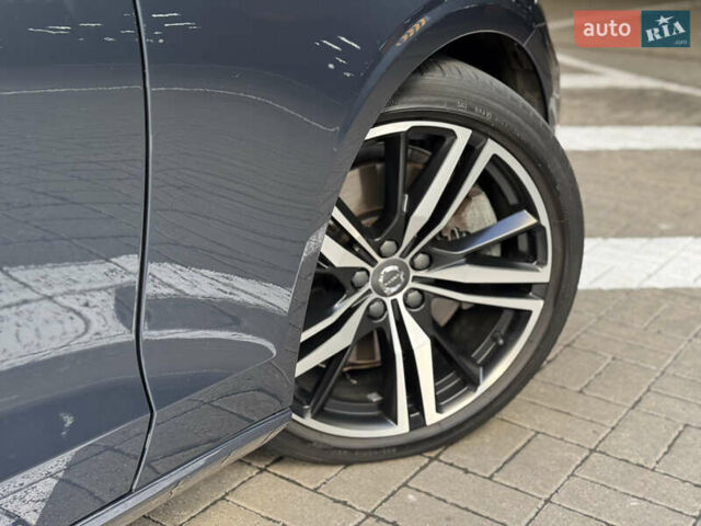 Синій Вольво С60, об'ємом двигуна 2 л та пробігом 58 тис. км за 31500 $, фото 13 на Automoto.ua