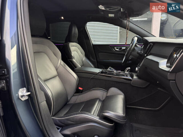 Синій Вольво С60, об'ємом двигуна 2 л та пробігом 58 тис. км за 31500 $, фото 31 на Automoto.ua