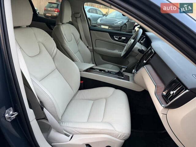 Синій Вольво С60, об'ємом двигуна 1.97 л та пробігом 67 тис. км за 19800 $, фото 28 на Automoto.ua