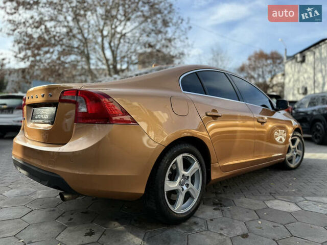 Оранжевый Вольво С60, объемом двигателя 2 л и пробегом 161 тыс. км за 7900 $, фото 21 на Automoto.ua