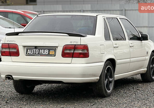 Белый Вольво С70, объемом двигателя 2.44 л и пробегом 373 тыс. км за 4200 $, фото 11 на Automoto.ua