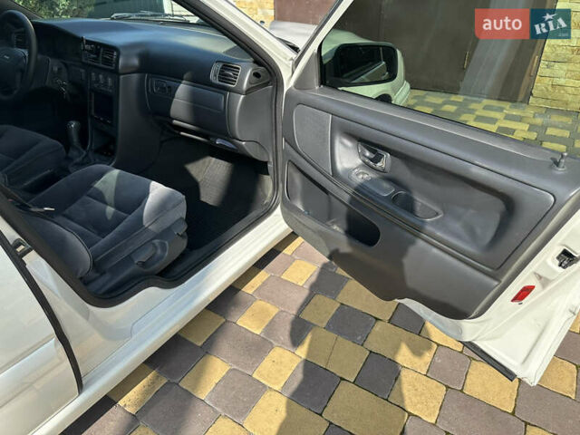 Белый Вольво С70, объемом двигателя 2.44 л и пробегом 371 тыс. км за 4199 $, фото 15 на Automoto.ua