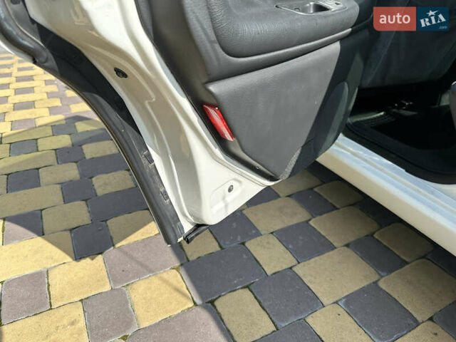 Белый Вольво С70, объемом двигателя 2.44 л и пробегом 371 тыс. км за 4199 $, фото 22 на Automoto.ua