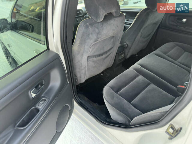 Білий Вольво S70, об'ємом двигуна 2.44 л та пробігом 374 тис. км за 3499 $, фото 23 на Automoto.ua