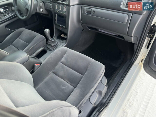 Білий Вольво S70, об'ємом двигуна 2.44 л та пробігом 374 тис. км за 3499 $, фото 26 на Automoto.ua