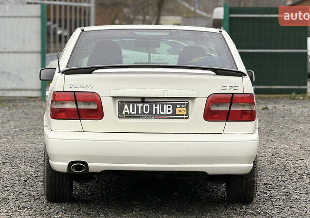 Белый Вольво С70, объемом двигателя 2.44 л и пробегом 373 тыс. км за 4200 $, фото 9 на Automoto.ua