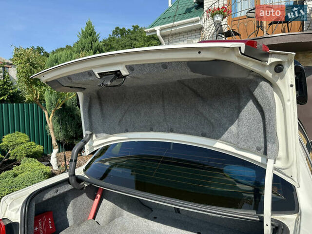 Белый Вольво С70, объемом двигателя 2.44 л и пробегом 371 тыс. км за 4199 $, фото 29 на Automoto.ua