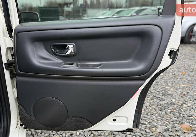 Белый Вольво С70, объемом двигателя 2.44 л и пробегом 373 тыс. км за 4200 $, фото 23 на Automoto.ua