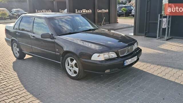 Черный Вольво С70, объемом двигателя 2.44 л и пробегом 280 тыс. км за 2499 $, фото 12 на Automoto.ua