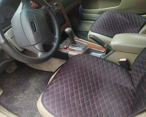 Красный Вольво С70, объемом двигателя 2.4 л и пробегом 375 тыс. км за 3299 $, фото 72 на Automoto.ua