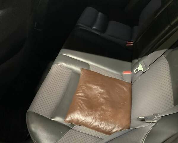 Вольво S70 1999 у Харкові на Automoto.ua Сірий Вольво S70, об'ємом двигуна 2.44 л та пробігом 430 тис. км за 4000 $, фото 5 на Automoto.ua