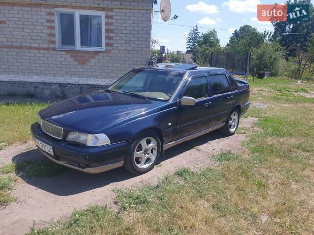 Синий Вольво С70, объемом двигателя 2.3 л и пробегом 389 тыс. км за 5000 $, фото 6 на Automoto.ua