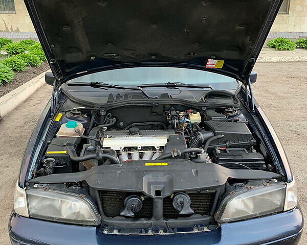 Синій Вольво S70, об'ємом двигуна 2.5 л та пробігом 435 тис. км за 2800 $, фото 7 на Automoto.ua