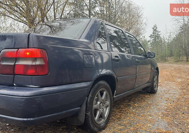 Синий Вольво С70, объемом двигателя 0 л и пробегом 510 тыс. км за 2900 $, фото 6 на Automoto.ua