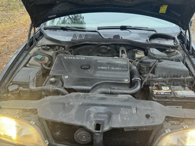 Синий Вольво С70, объемом двигателя 2.5 л и пробегом 510 тыс. км за 2900 $, фото 6 на Automoto.ua