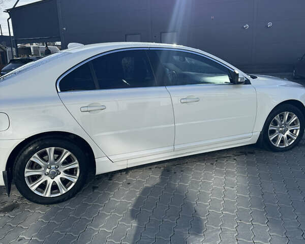 Белый Вольво С80, объемом двигателя 3 л и пробегом 238 тыс. км за 10599 $, фото 29 на Automoto.ua