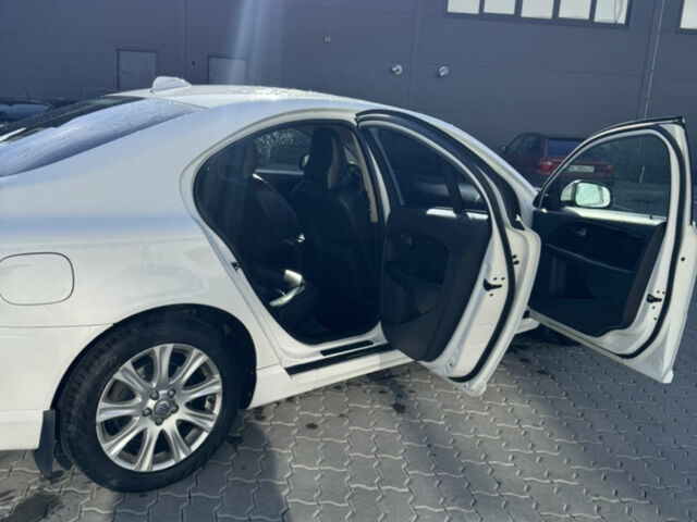 Білий Вольво S80, об'ємом двигуна 3 л та пробігом 238 тис. км за 9599 $, фото 23 на Automoto.ua