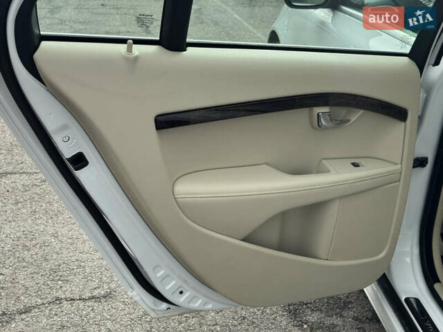 Белый Вольво С80, объемом двигателя 2 л и пробегом 200 тыс. км за 13700 $, фото 20 на Automoto.ua