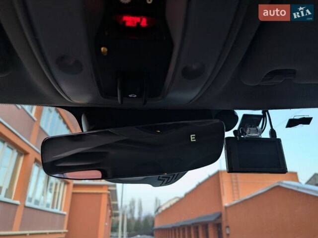 Білий Вольво S80, об'ємом двигуна 1.97 л та пробігом 144 тис. км за 15800 $, фото 14 на Automoto.ua