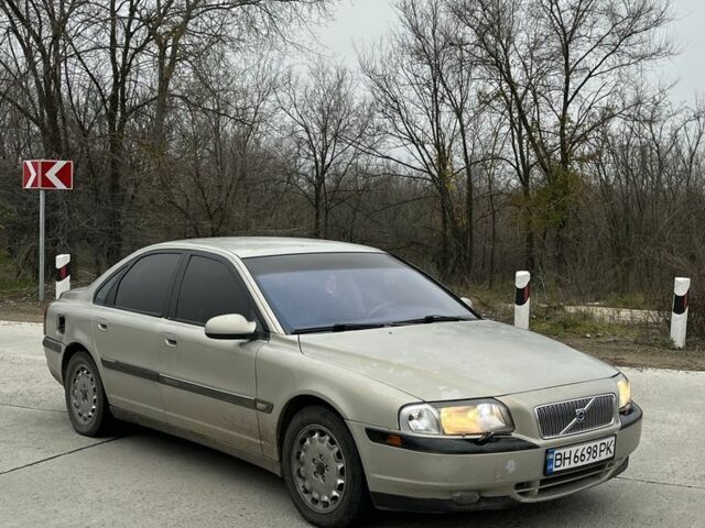 Бежевый Вольво С80, объемом двигателя 2.9 л и пробегом 234 тыс. км за 2350 $, фото 2 на Automoto.ua