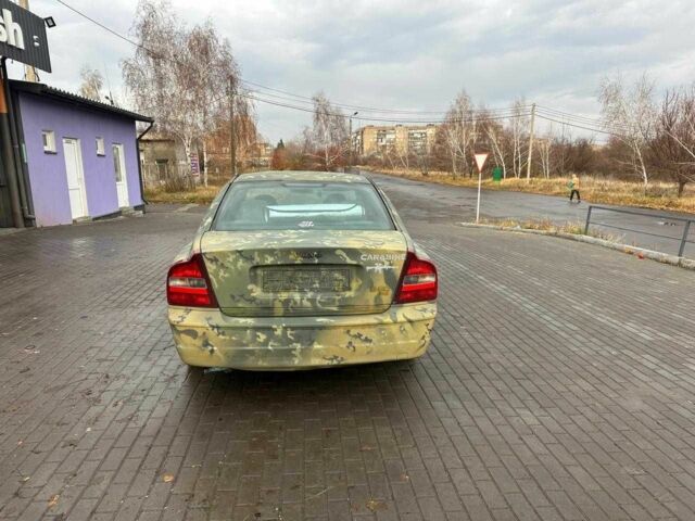 Бежевый Вольво С80, объемом двигателя 2.4 л и пробегом 337 тыс. км за 2000 $, фото 2 на Automoto.ua