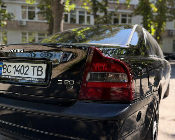 Чорний Вольво S80, об'ємом двигуна 2.9 л та пробігом 375 тис. км за 5500 $, фото 4 на Automoto.ua